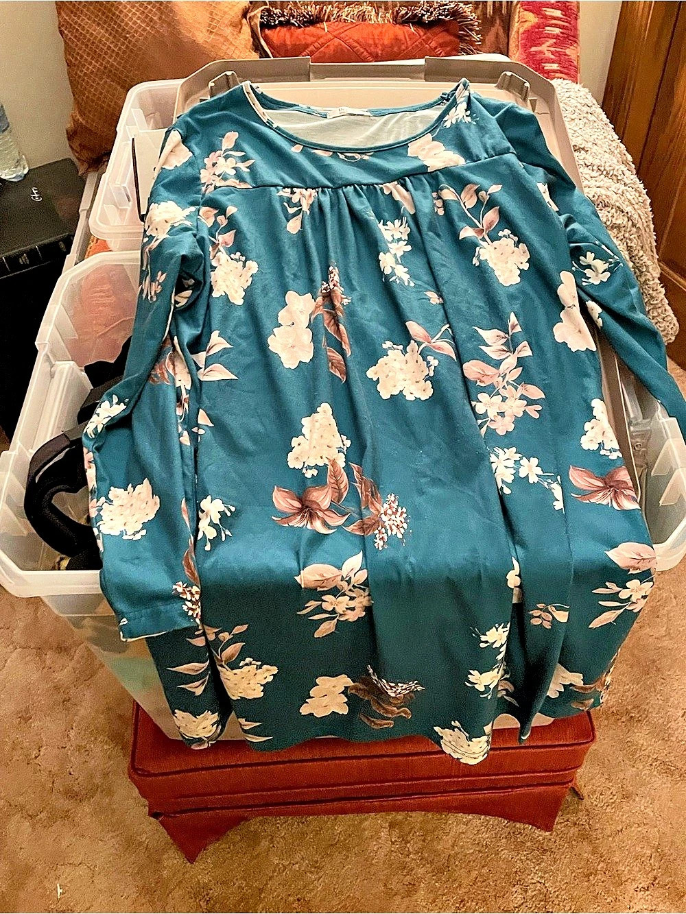 Like new Women’s Deyeek Floral hospital gown post surgery recovery dress Size XL